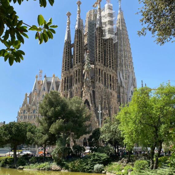 Gaudi & the Modernist Barcelona